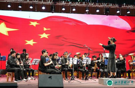 我校隆重举行2023届学子毕业典礼 我校隆重举行2023届学子毕业典礼