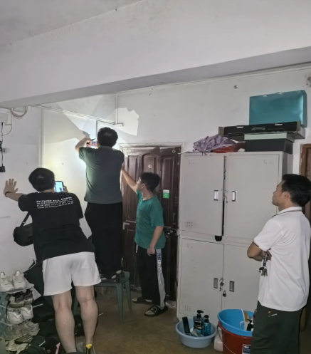  20小时抢修保供电    甘于奉献为学生