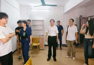  温暖传递  同“新”同行 