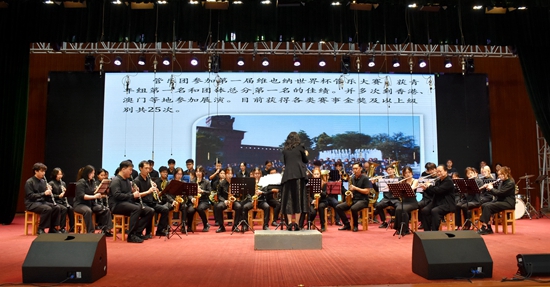 献给2024级新生一个温馨 活泼 快乐的开学典礼