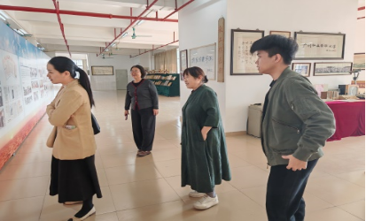 重温校史忆初心 凝心聚力促发展——34周年校庆全体教职工参观校史馆