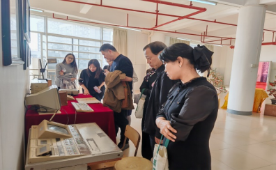 重温校史忆初心 凝心聚力促发展——34周年校庆全体教职工参观校史馆