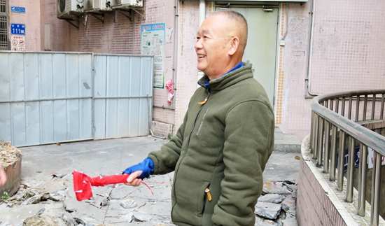 双喜临门——实验大楼与宿舍电梯安装齐开工！