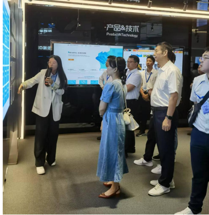 我校组织多部门出席省民办教育产教融合与教学成果培育研讨会