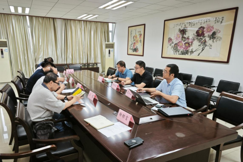 校企联手共同探索数智人才培养新模式