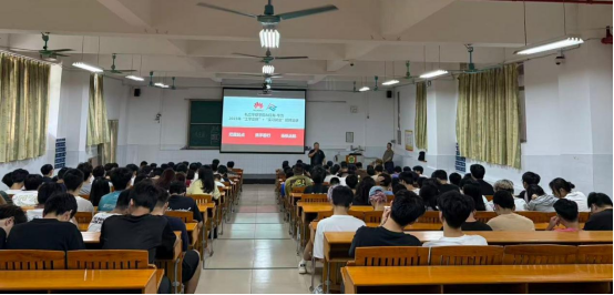 三方聚力育匠才 “工学交替”谱新篇 ——华为与红海携优质合作项目走进华联 三方聚力育匠才 “工学交替”谱新篇 ——华为与红海携优质合作项目走进华联