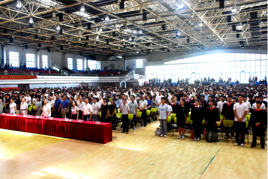 我校举行盛大典礼为2025届毕业生壮行